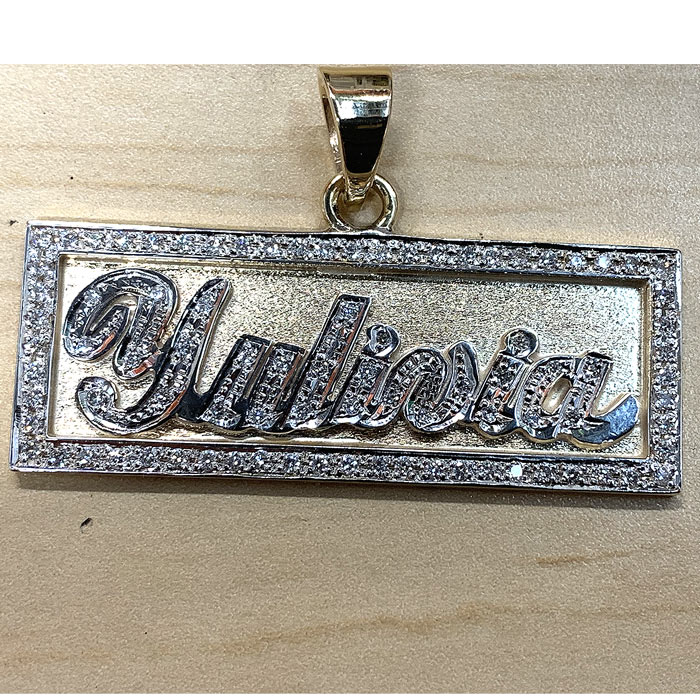 14K Gold Iced Out Yulinia Nameplate – Custom Jewelry Huntington Park 1 14K Gold Iced Out Yulinia Nameplate – Custom Jewelry Huntington Park