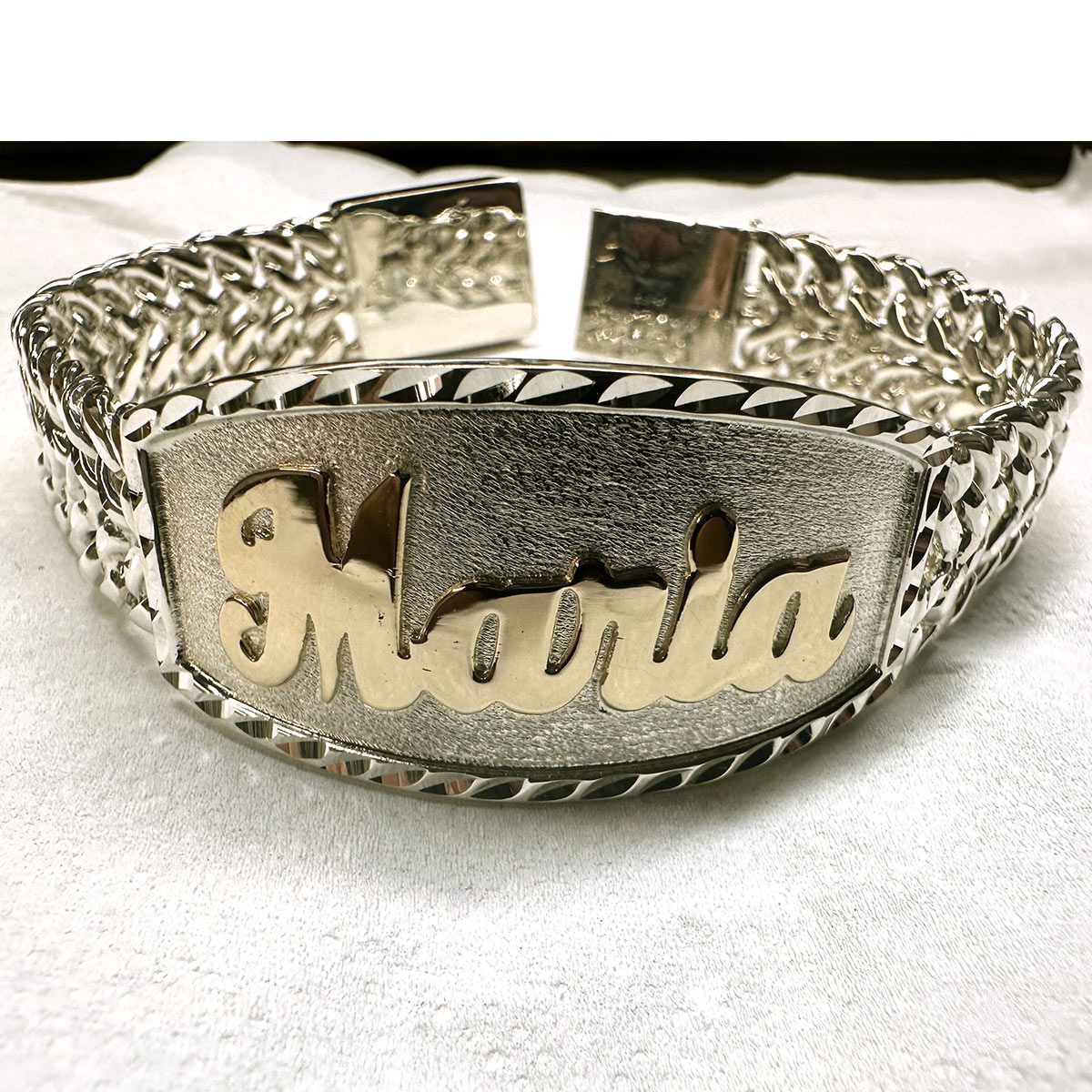 Custom 14K Yellow Gold Name Bracelet – Maria Design 1 Custom 14K Yellow Gold Name Bracelet – Maria Design