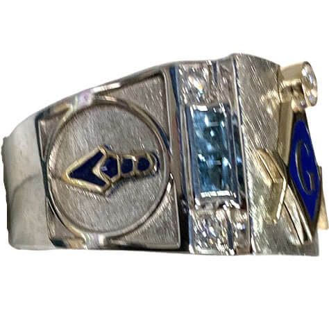 Custom 14K Gold Masonic Ring – Handmade Gold Jewelry Huntington Park 2 Custom 14K Gold Masonic Ring – Handmade Gold Jewelry Huntington Park - Image 2